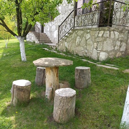 Guest House Ijevan'S Garden Екстер'єр фото