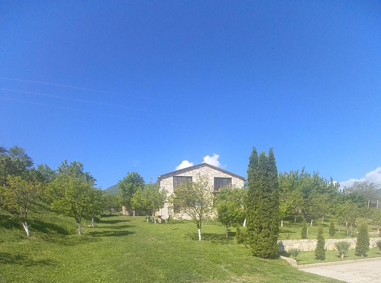 Guest House Ijevan'S Garden Екстер'єр фото