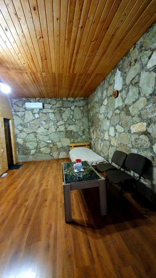 Guest House Ijevan'S Garden Екстер'єр фото
