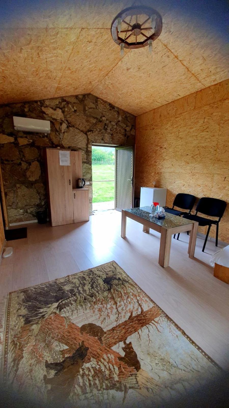 Guest House Ijevan'S Garden Екстер'єр фото