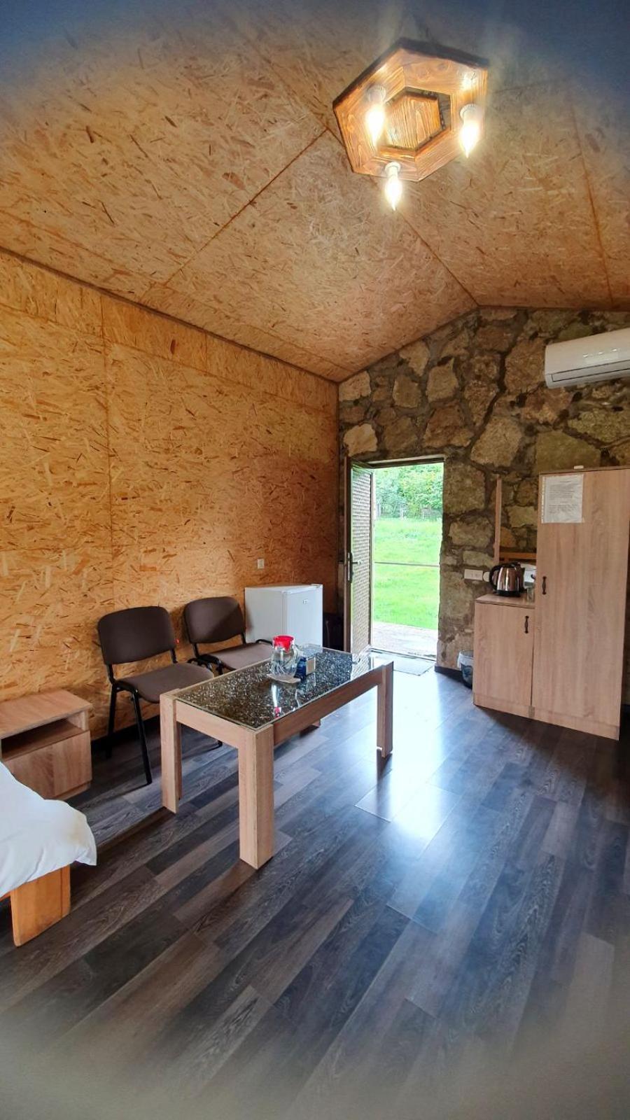 Guest House Ijevan'S Garden Екстер'єр фото
